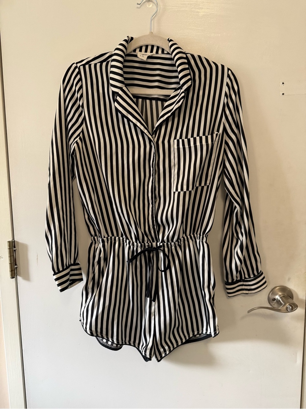 Forever 21 Black & White Striped Button-Front Tunic Romper Size M